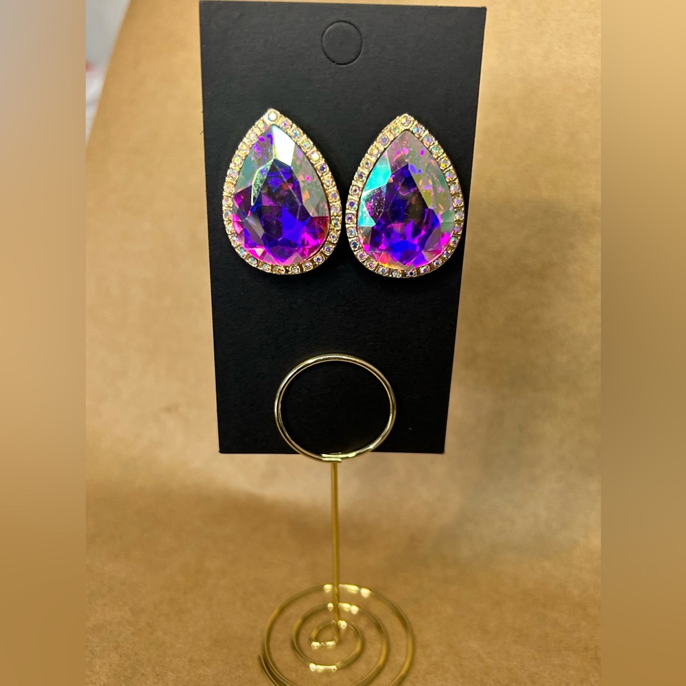 #441 | Water-Drop Stud Earrings with Iridescent Halo Stones Stud Earrings